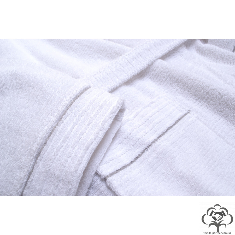 khalat-makhrovyj-lotus-home-nella-white-sm
