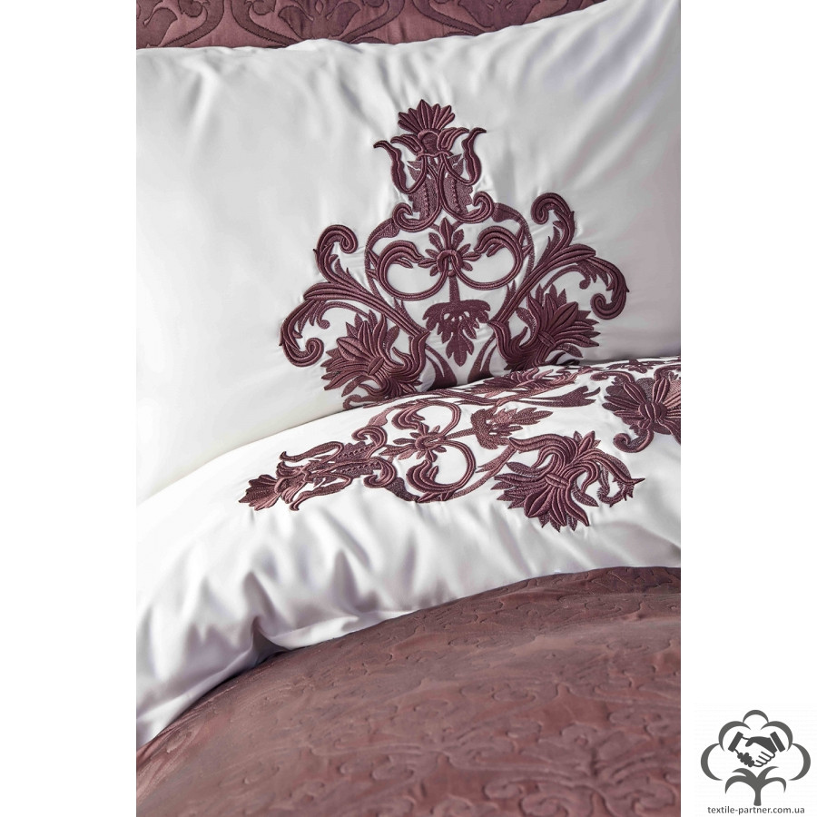 nabor-postelnoe-bele-s-pokryvalom-karaca-home-diana-bordo-bordovyj-evro