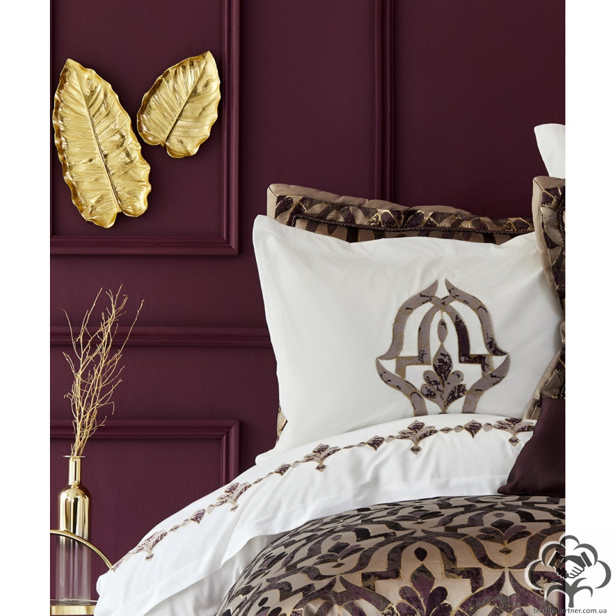 nabor-postelnoe-bele-s-pokryvalom-pled-karaca-home-morocco-purple-gold-zolotoj-evro10
