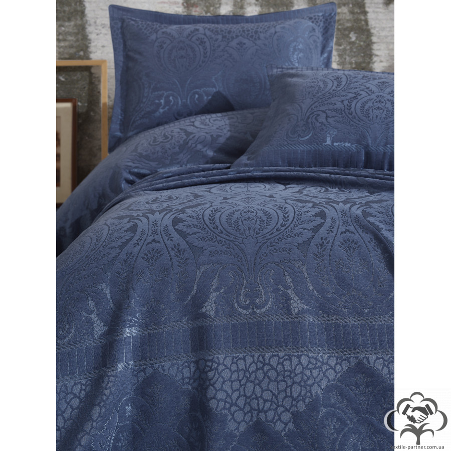 pokryvalo-zhakkard-s-navolochkami-dantela-vita-hazel-indigo-indigo-evro