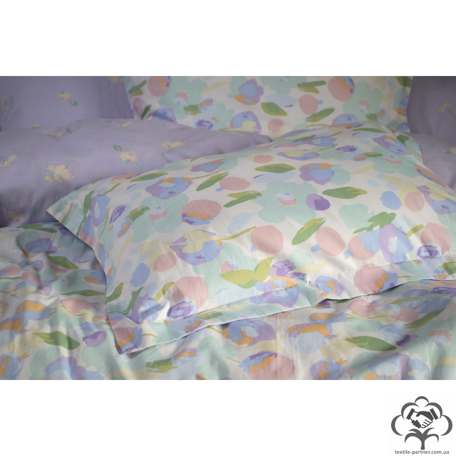 postelnoe-bele-satin-lotus-home-elisa-polutornyj